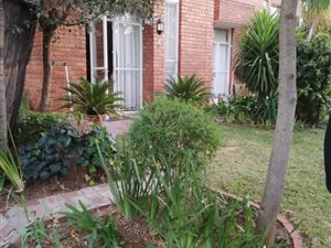 2 Bed Townhouse in Malvern East