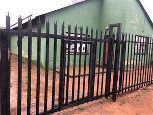 2 Bed House in Sebokeng Zone 12