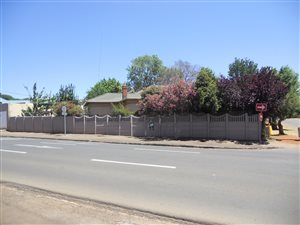 3 Bed House in Edendale