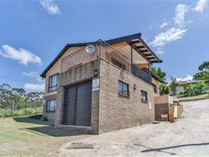 3 Bed House in Clare Estate