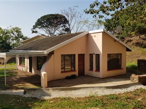 3 Bed House in Astra Park