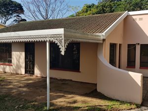 3 Bed House in Astra Park