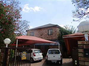 4 Bed House in Florida Park
