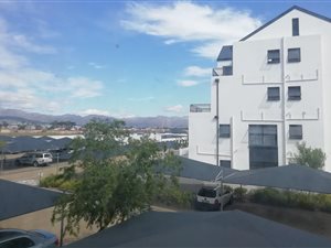 2 Bed Apartment in Strand North