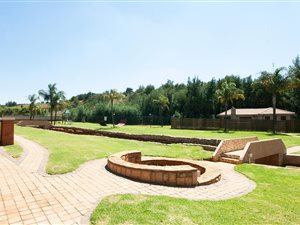 2 Bed Apartment in Sugarbush Estate