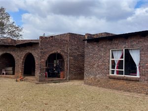 22 ha Farm in Dinokeng