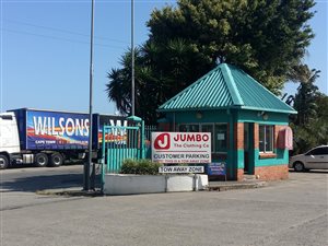 121 m² Industrial space in Chiselhurst