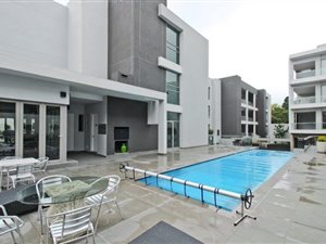 3 Bed Apartment in Hyde Park