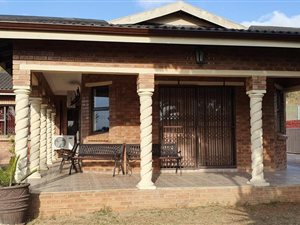3 Bed House in Temple Valley