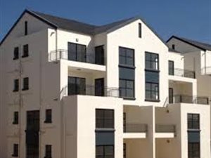 3 Bed Apartment in Greenstone Hill
