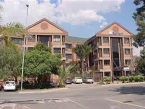 172 m² Office Space in Jansen Park