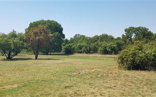 1070 m² Land available in Tijger Valley and surrounds