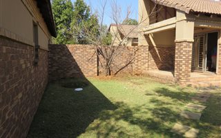 3 Bedroom Townhouse in Equestria