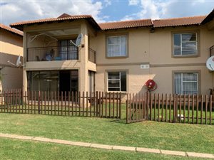 2 Bed Townhouse in Brakpan North