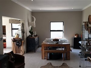 4 Bed House in Boschkop