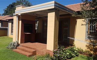4 Bedroom Townhouse in Heatherview