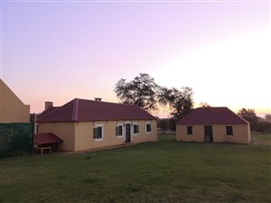 2 m² Smallholding in Kleinfontein