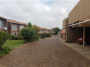 2 Bed Apartment in Brackendowns
