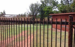 2000 m² Agricultural Holding in Lydenburg