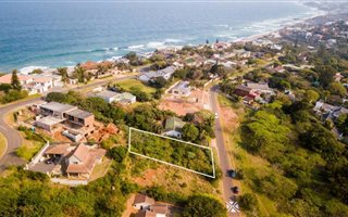 900 m² Land available in Sheffield Beach