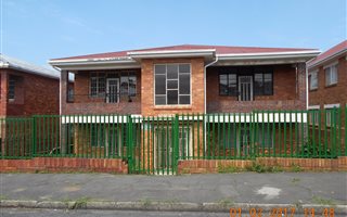 1 Bedroom Apartment in Rosettenville