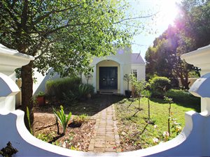 4 Bed House in Belvidere