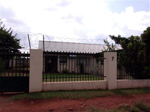 2.2 ha Land available in Hesteapark