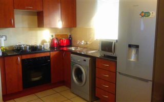 1 Bedroom Townhouse in Klippoortje