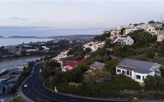 8 Bedroom House in Signal Hill