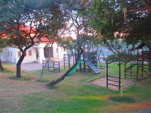 890 m² Land available in Blue Valley Golf Estate