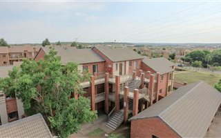 2 Bedroom Townhouse in Eco Park