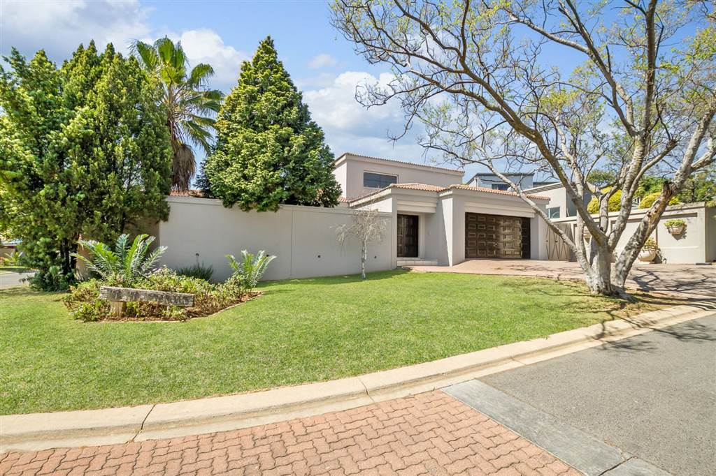 4 Bed House For Sale In Fourways Gardens T2552133 Private Property