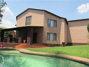 5 Bed Townhouse in North Riding