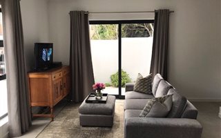 2 Bedroom Apartment in Hout Bay and surrounds