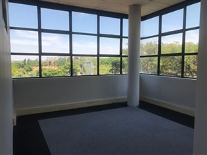 254 m² Office Space in Highveld