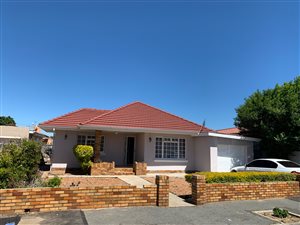 3 Bed House in Goodwood