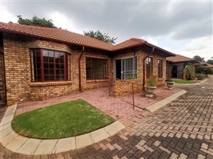 2 Bed Townhouse in Die Wilgers