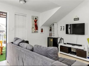 2 Bed Apartment in Dainfern