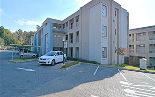 2 Bedroom Apartment in Paulshof