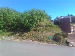 300 m² Land available in Lovu
