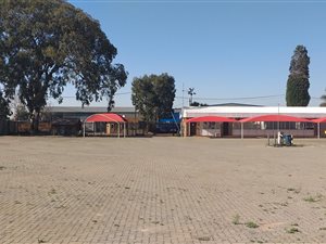 8000 m² Land available in Heriotdale