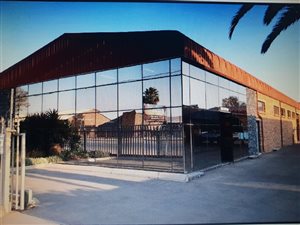 909 m² Commercial space in Nigel