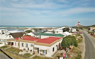 4 Bedroom House in Agulhas