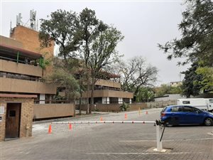 127 m² Commercial space in Randburg Central