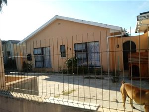 3 Bed House in Belmont Park