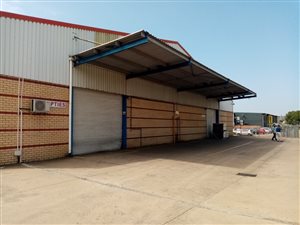 3600 m² Commercial space in Newlands West
