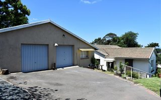 3 Bedroom House in Farningham Ridge