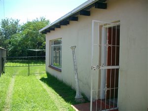 1 Bed Garden Cottage in Vereeniging