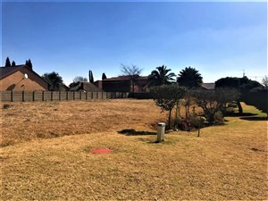 960 m² Land available in Bakerton