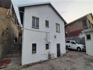 3 Bed House in Chatsworth Central